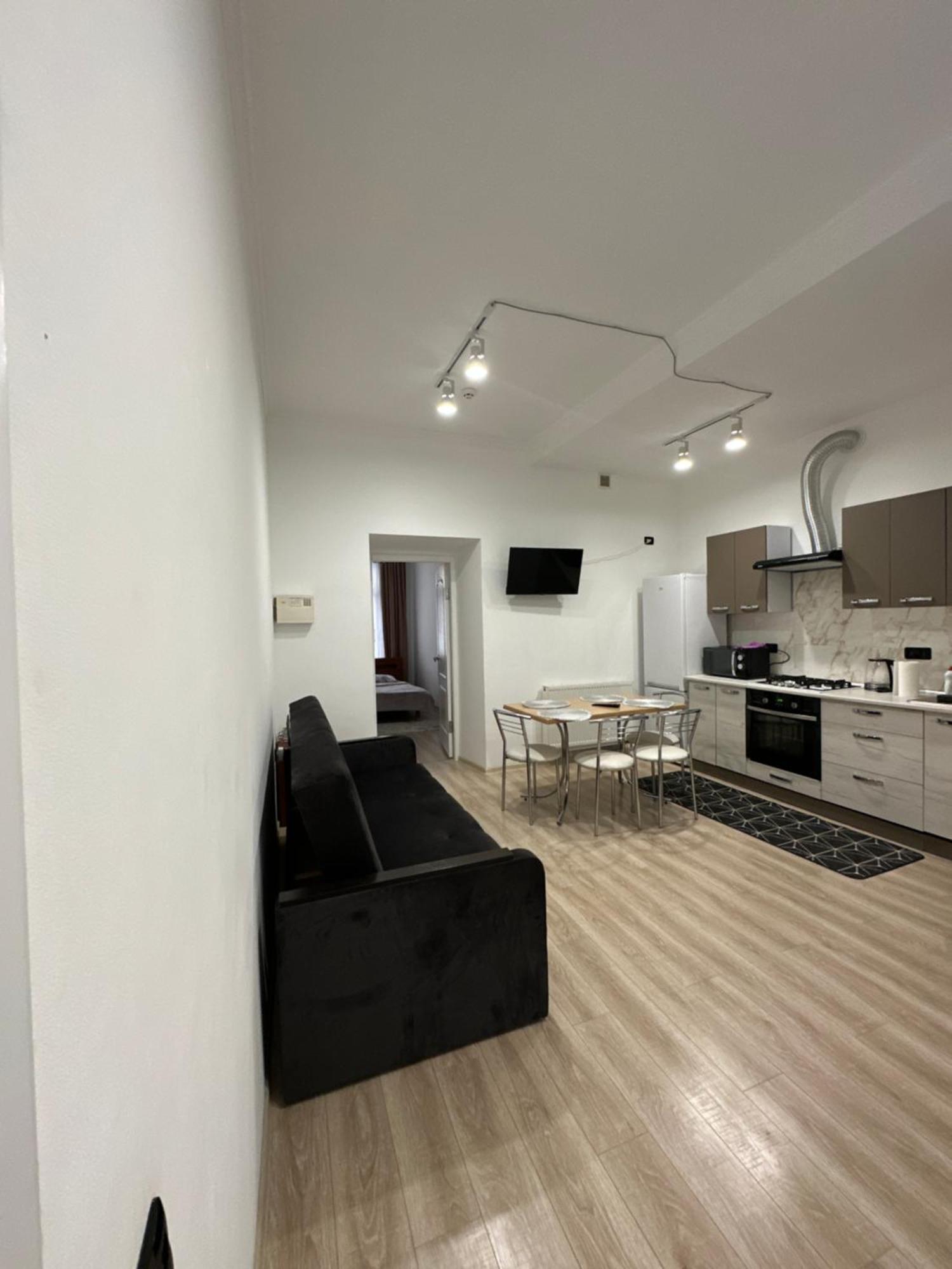 Levvv Apartment Львів Екстер'єр фото
